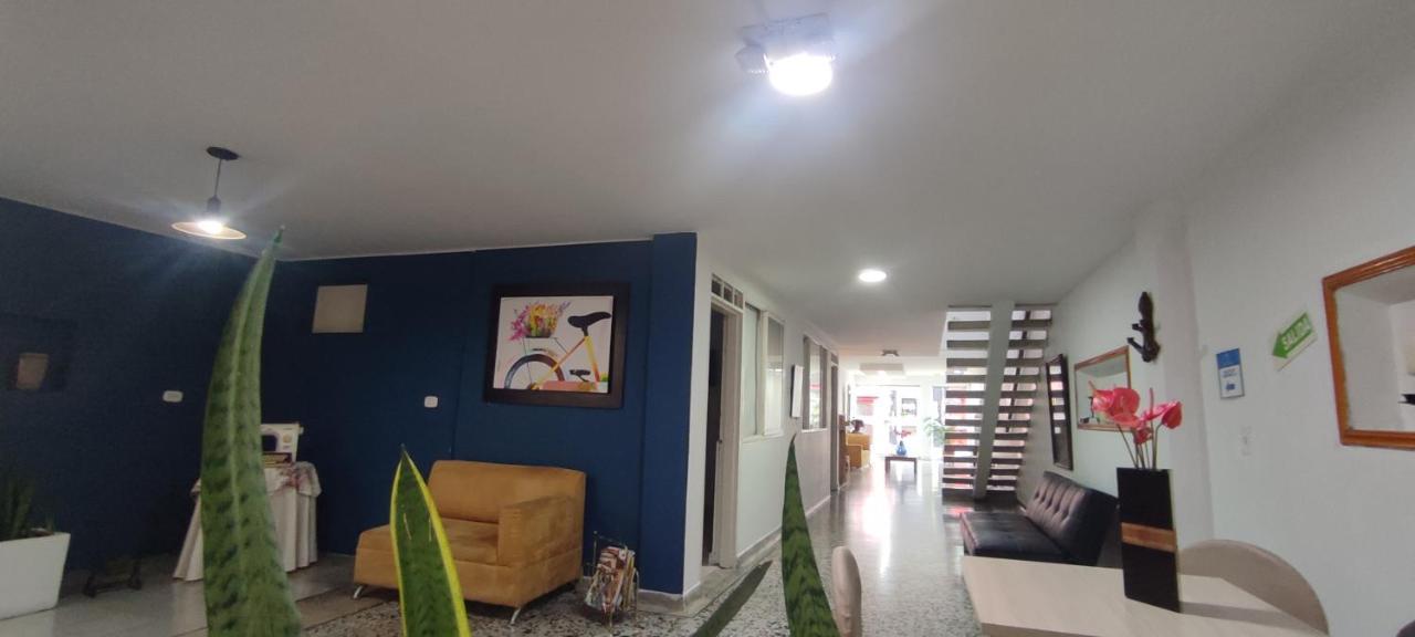 Hotel Cumanday Pereira Exterior foto
